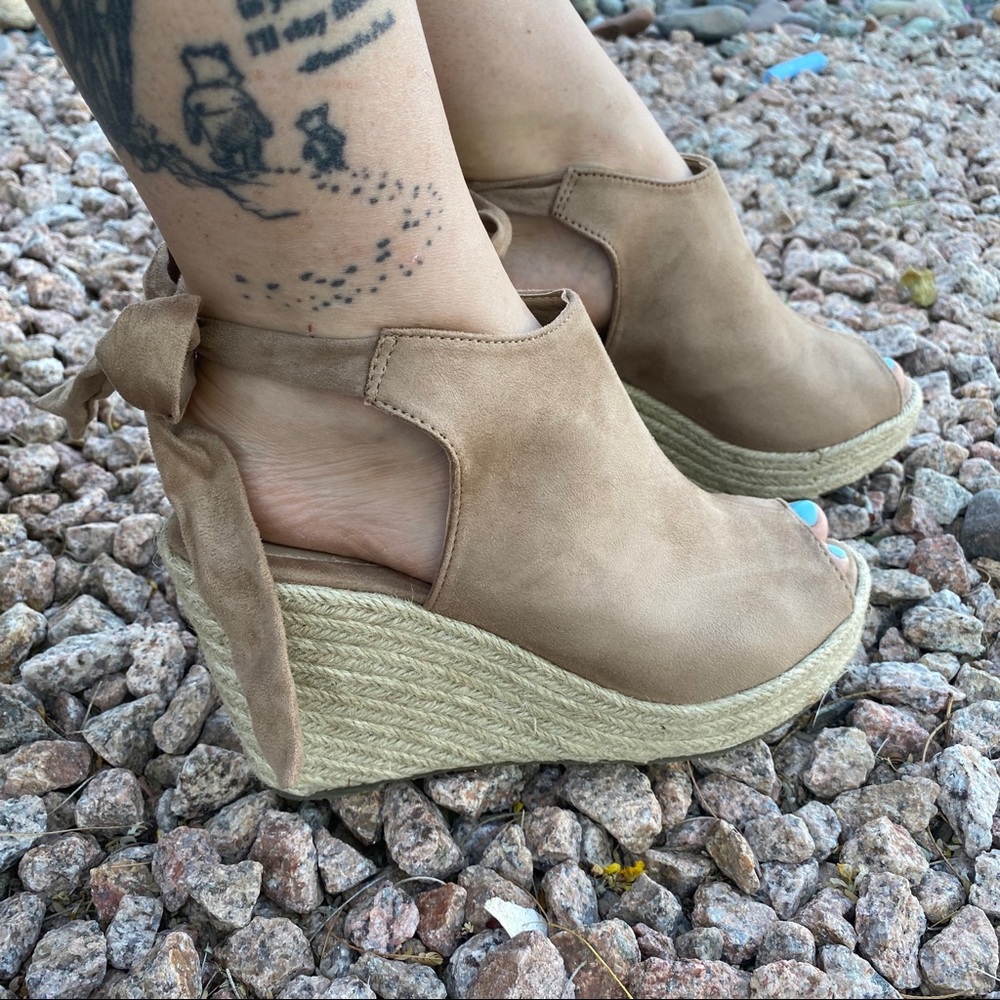 Brand New Taupe Peep Toe Espadrille Wedge Heels - Picture 2 of 7